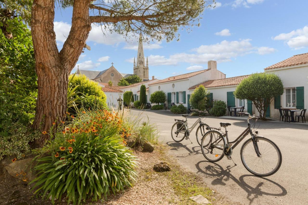 Готель Domaine Le Martinet, The Originals Relais Bouin  Екстер'єр фото